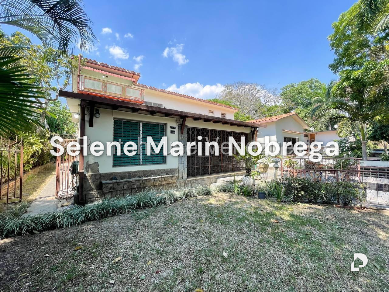 Casa en La Floresta, Caracas – 6