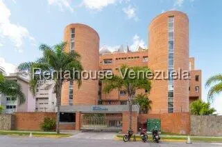 Apartamento en Solar del Hatillo, Caracas - 1