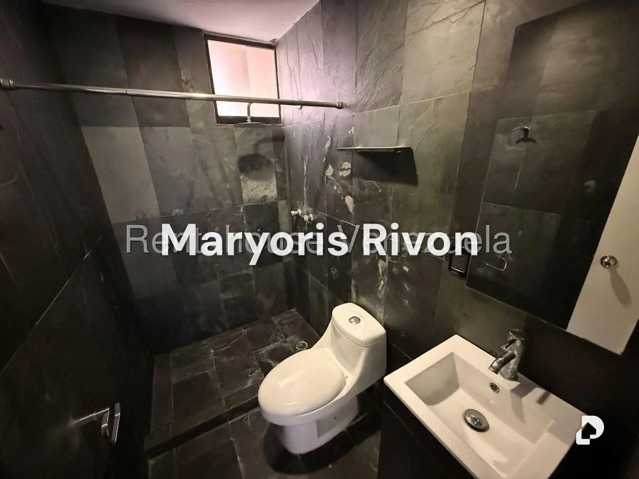 Apartamento en Colinas de La Tahona, Caracas – 18