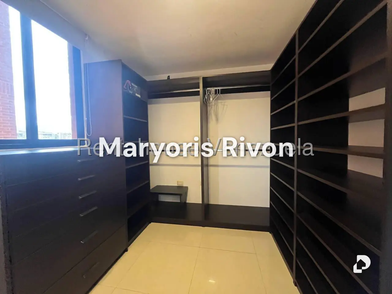 Apartamento en Colinas de La Tahona, Caracas – 14