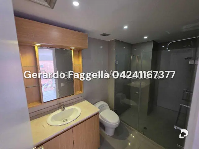 Penthouse en Campo Alegre, Caracas – 24