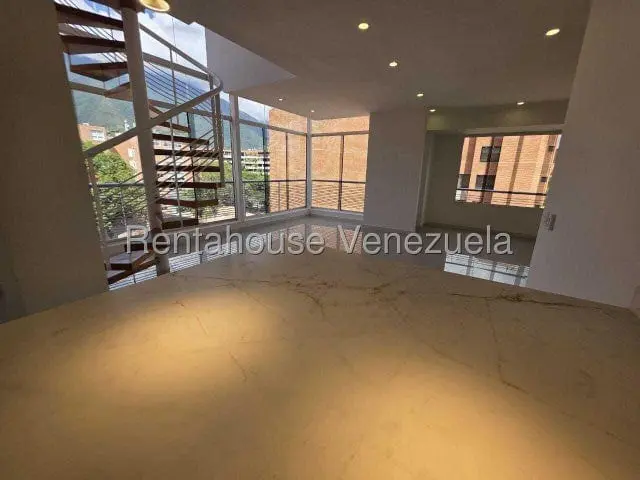 Penthouse in Campo Alegre, Caracas - 1
