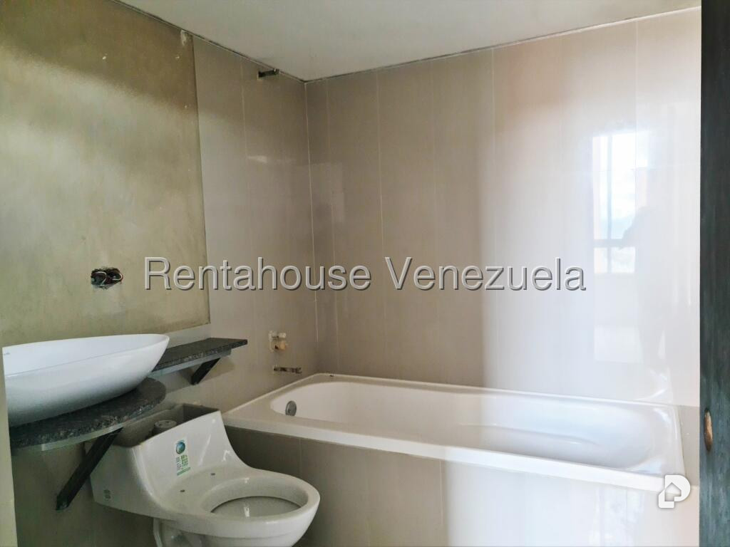 Apartamento en Colinas de Valle Arriba / Mirador de Los Campitos, Caracas – 22
