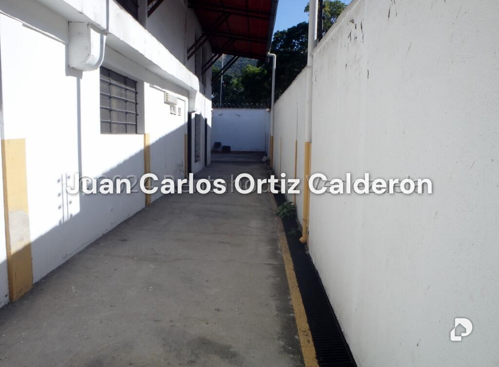 Casa en La Trinidad, Caracas – 2