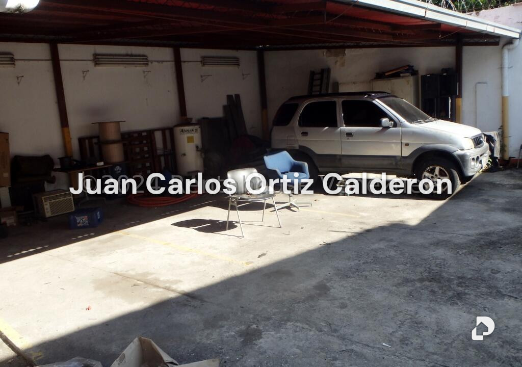 Casa en La Trinidad, Caracas – 13