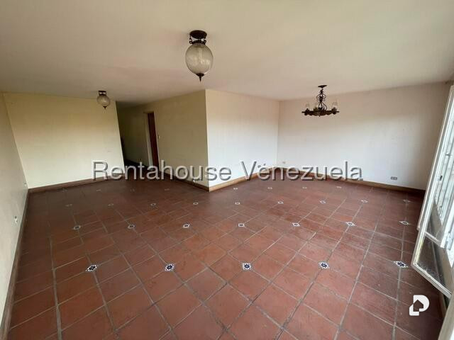 Casa en La Lagunita Country Club, Caracas – 16