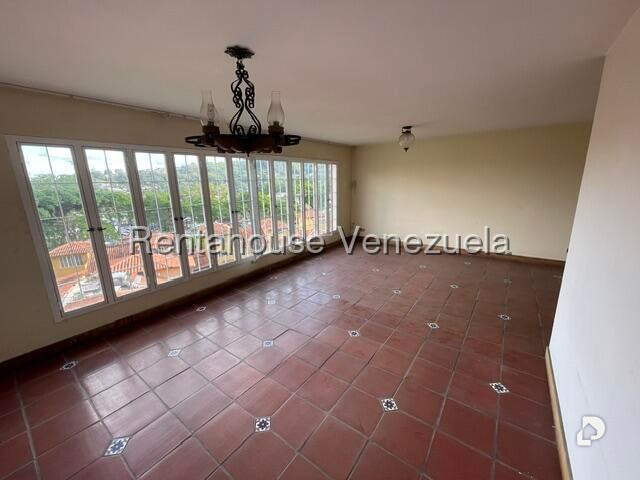 Casa en La Lagunita Country Club, Caracas – 14