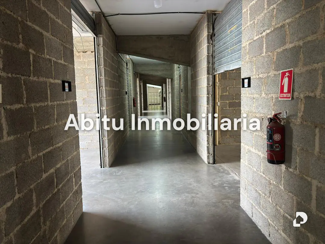 Local comercial en Palo Verde, Caracas – 9