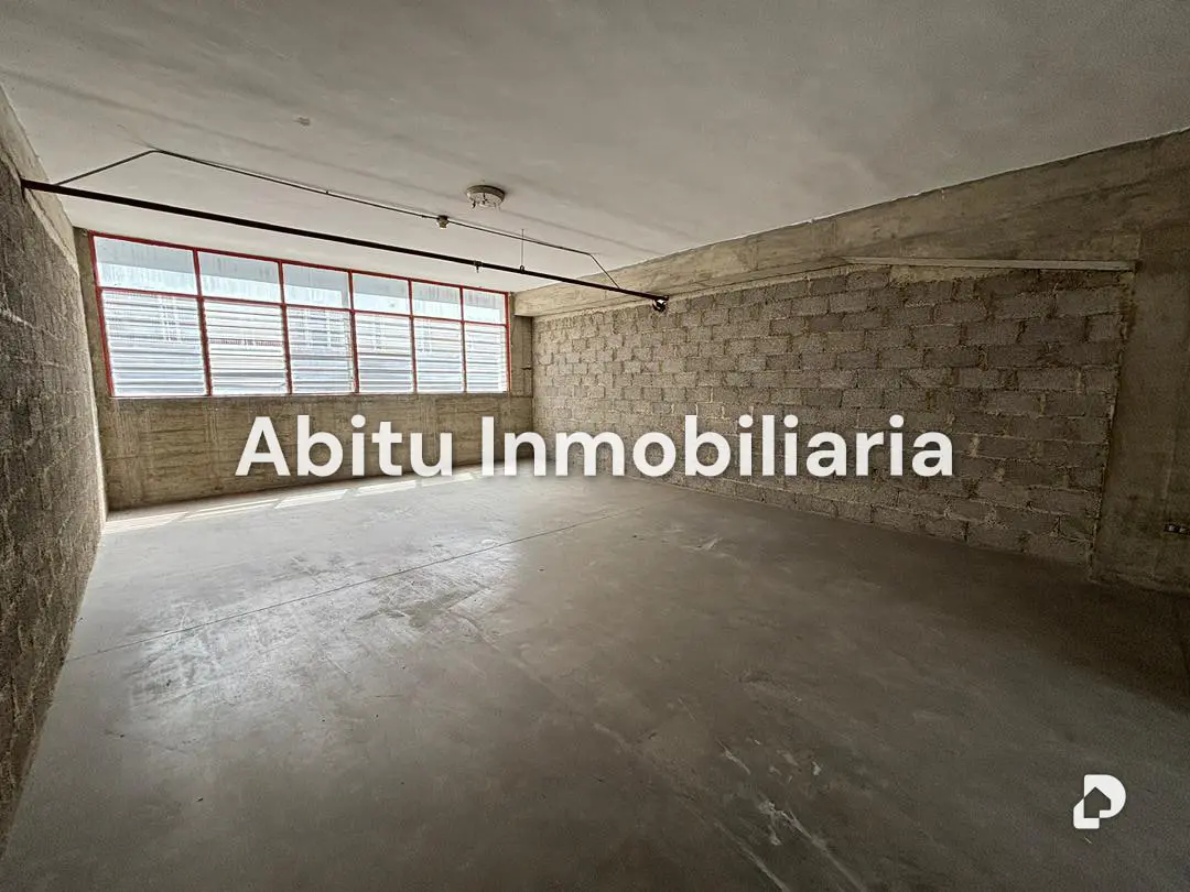Local comercial en Palo Verde, Caracas – 4