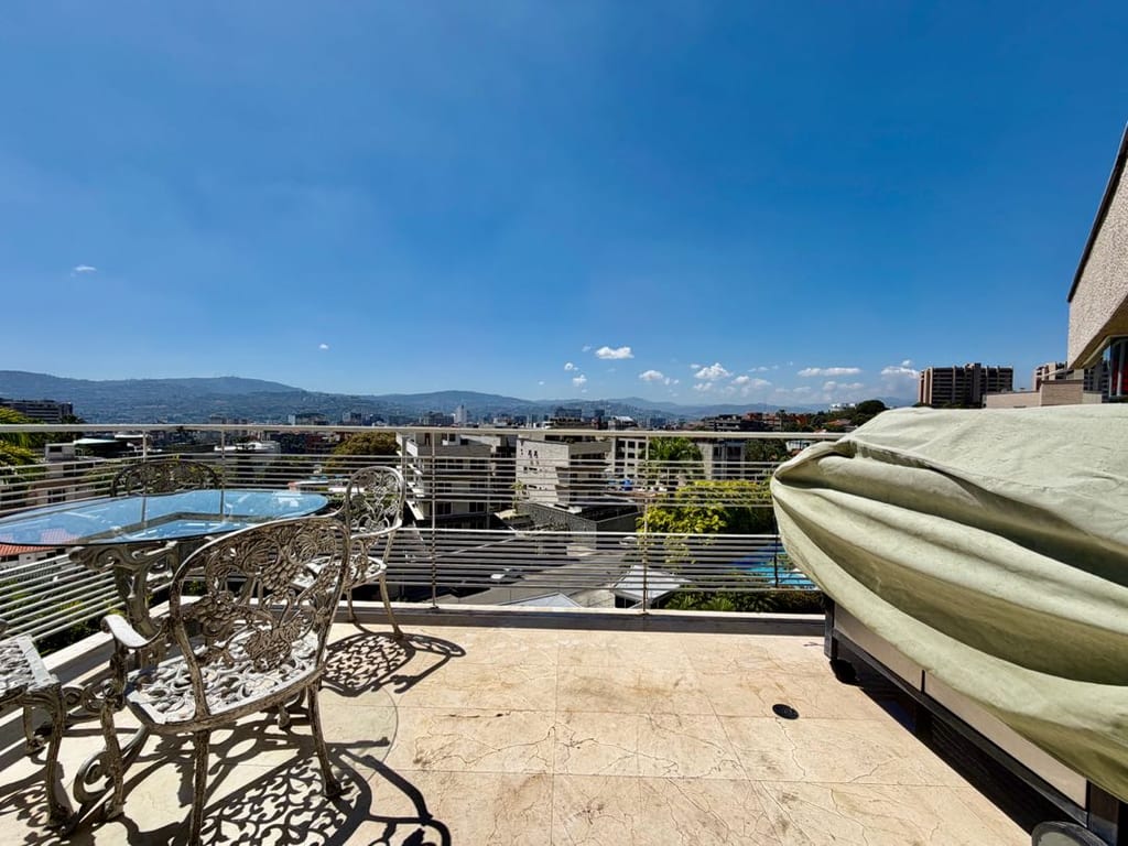 Penthouse en Los Palos Grandes, Caracas - 1
