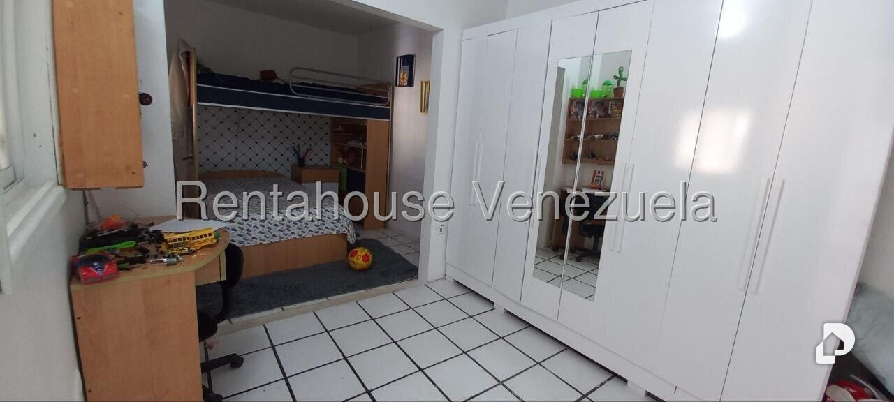 Casa en La Rosaleda, San Antonio de Los Altos – 13