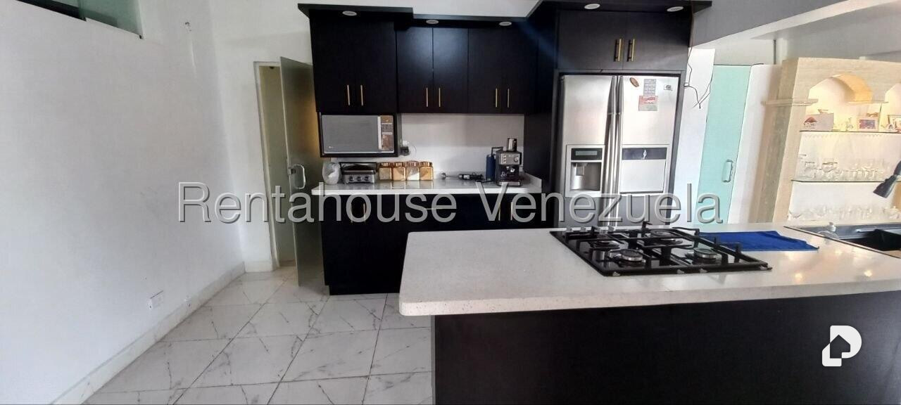 Casa en La Rosaleda, San Antonio de Los Altos – 8