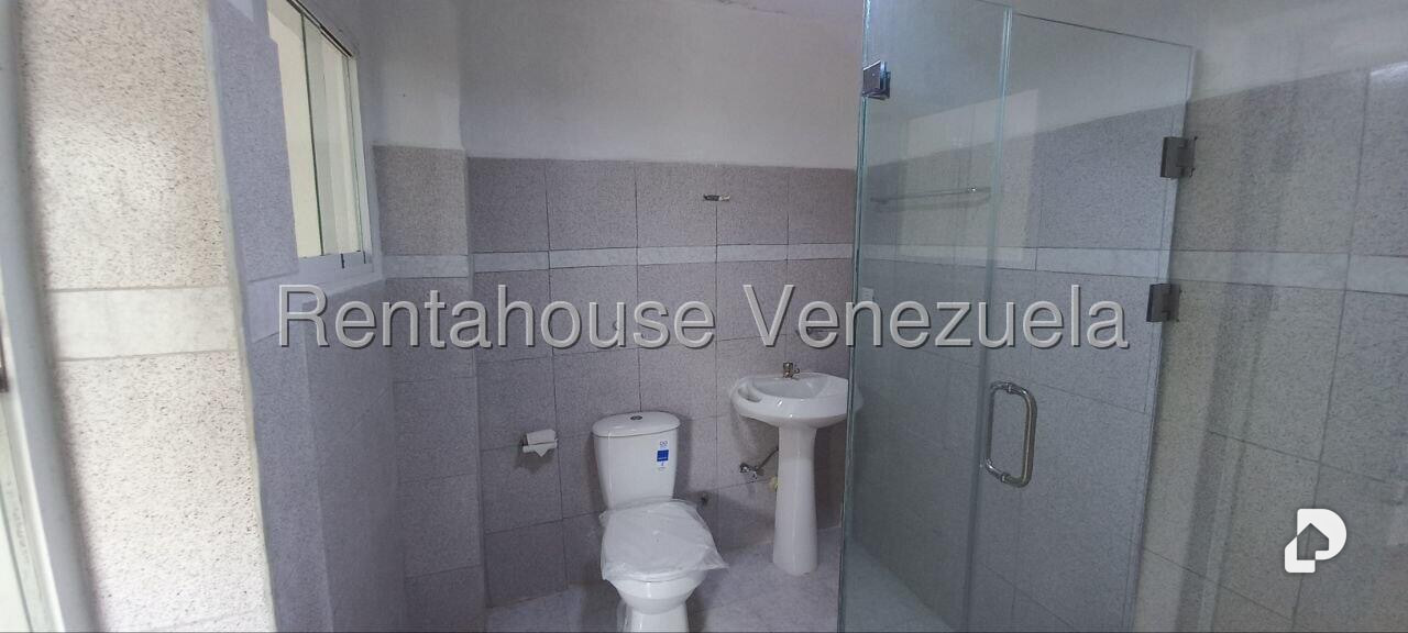 Casa en La Rosaleda, San Antonio de Los Altos – 19