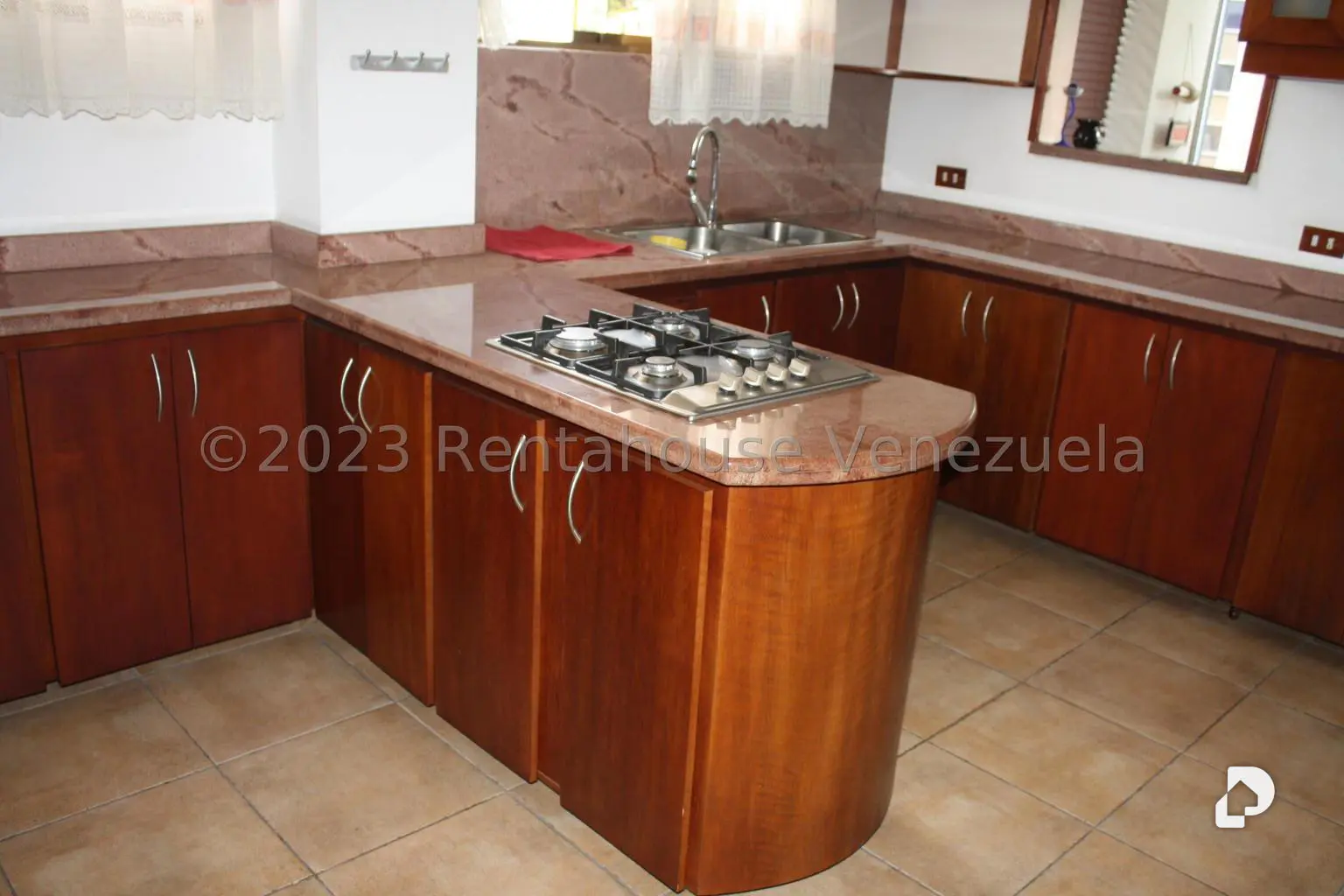 Apartamento en El Marqués, Caracas – 1