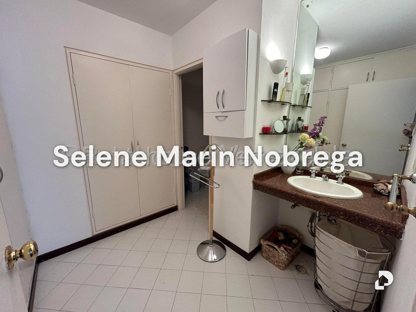 Apartamento en Las Mesetas de Santa Rosa de Lima, Caracas – 18