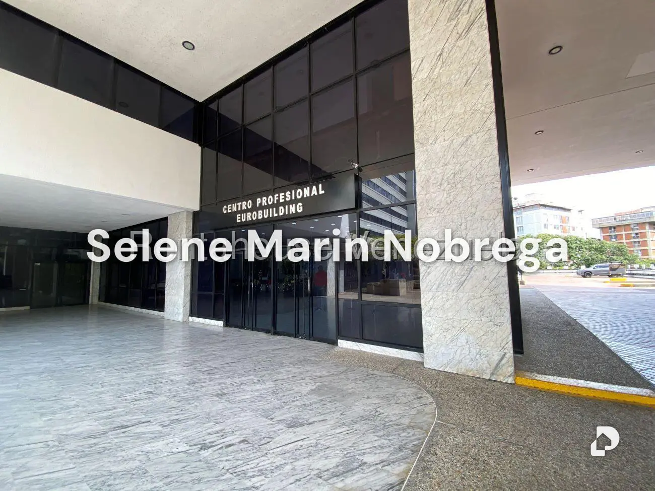 Oficina en Chuao, Caracas – 1