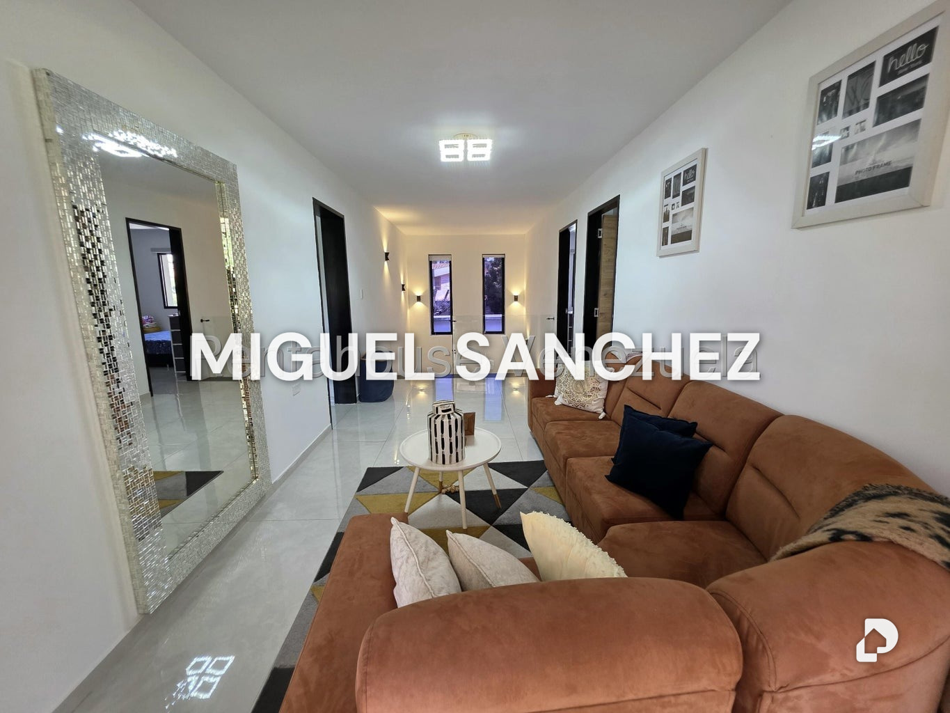 Casa en Los Naranjos (del Cafetal), Caracas – 24