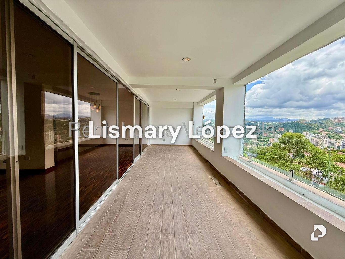 Apartamento en Santa Inés, Caracas – 11