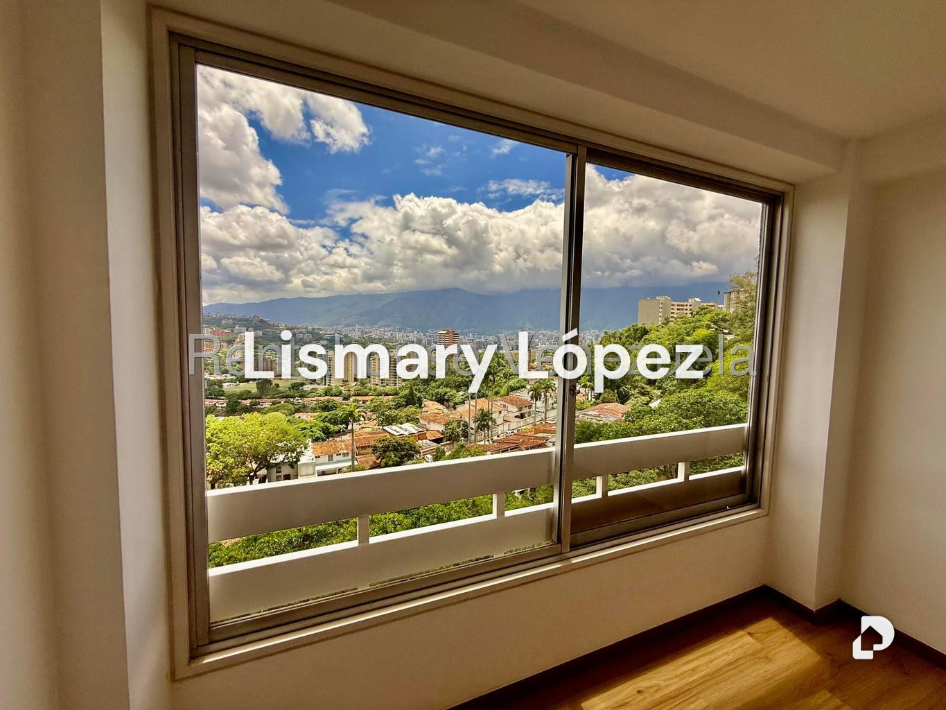 Apartamento en Santa Inés, Caracas – 28
