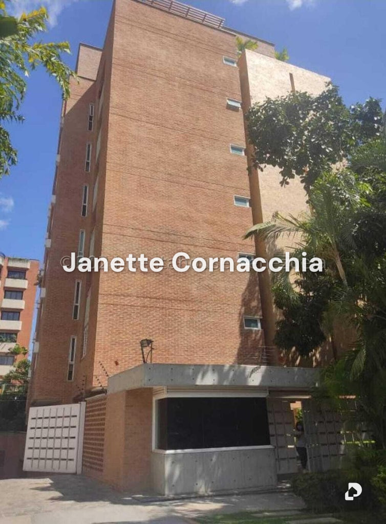 Apartamento en Campo Alegre, Caracas – 1