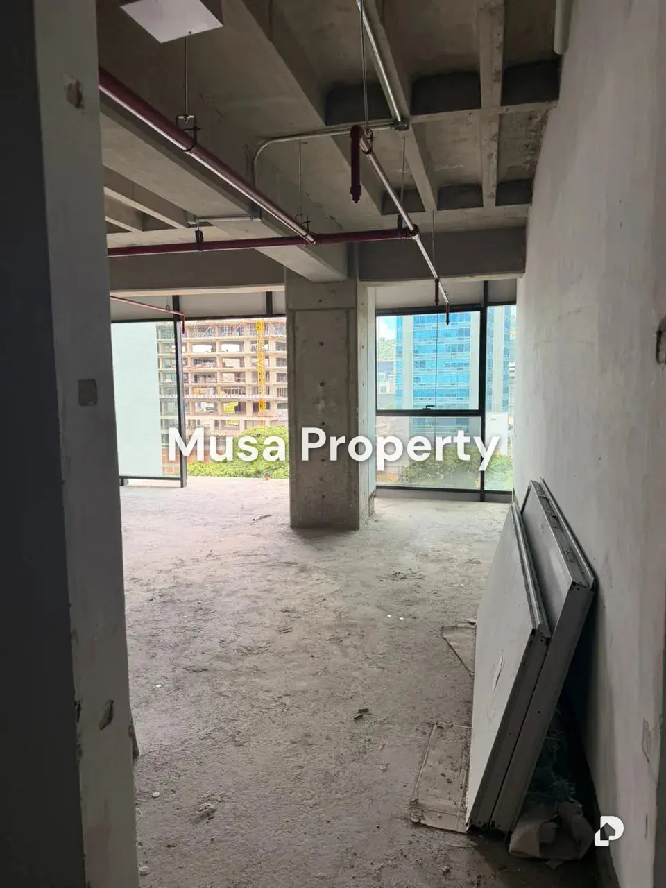 Oficina en Las Mercedes, Caracas – 8