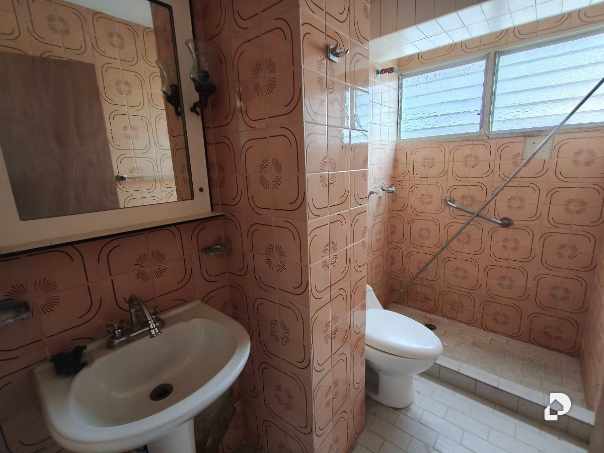 Apartamento en Urbanización Fundalara, Barquisimeto – 16