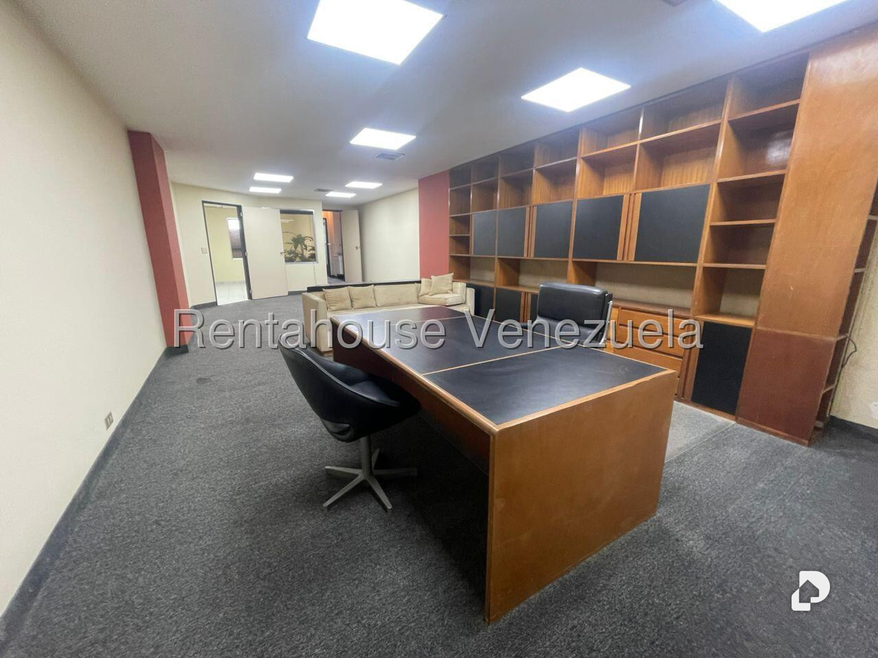 Local comercial en Los Chaguaramos, Caracas – 7