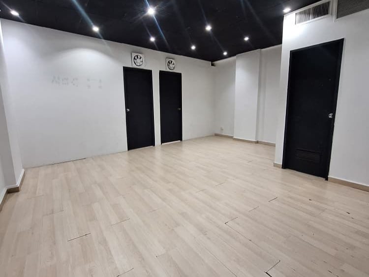 Oficina en Parroquia Urbana San José, Valencia - 1