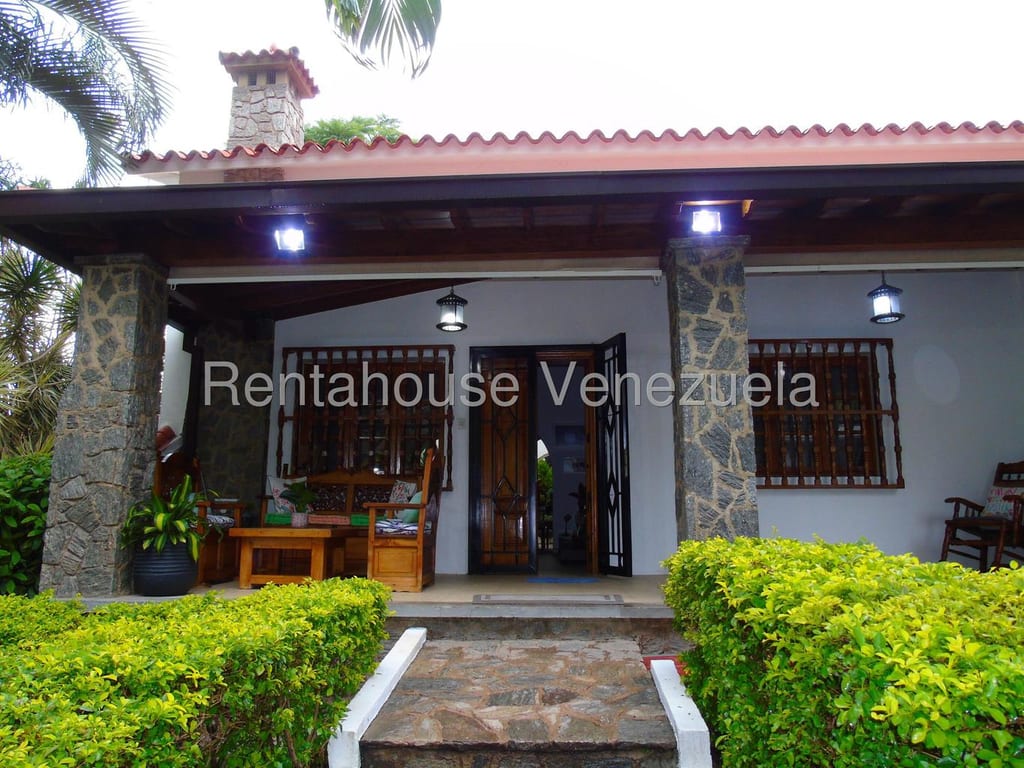 Casa en Altamira, Caracas - 1