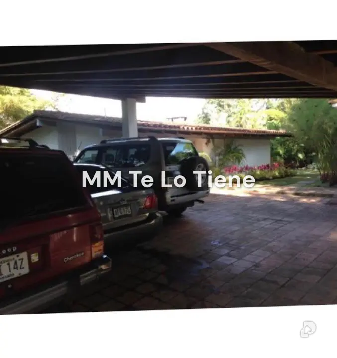 House in Alto Hatillo, Caracas – 16