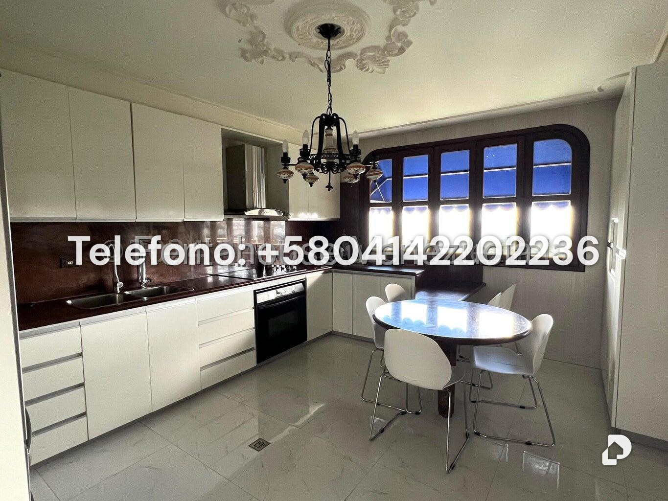 Casa en La Lagunita Country Club, Caracas – 11