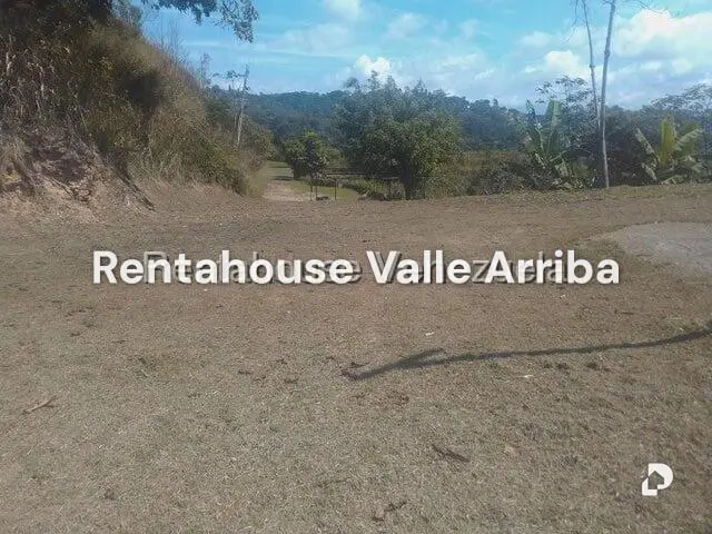 Terreno en Gavilan, Caracas – 23