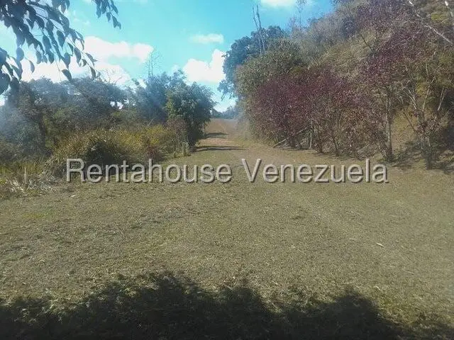 Terreno en Caracas - 1