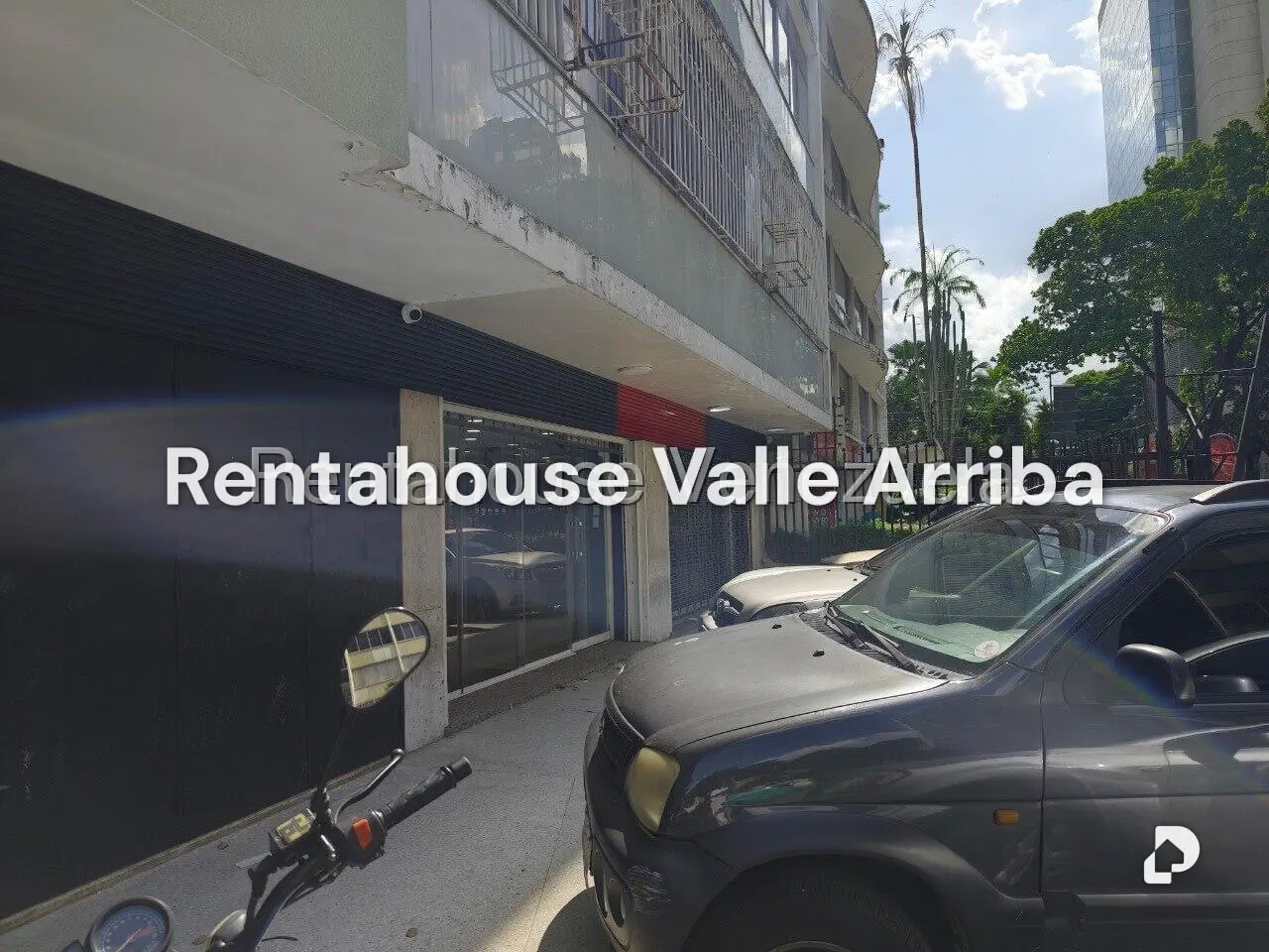 Commercial space in Altamira, Caracas – 19