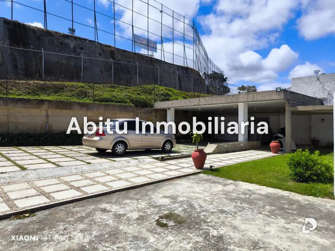 Casa en Alto Hatillo, Caracas – 8