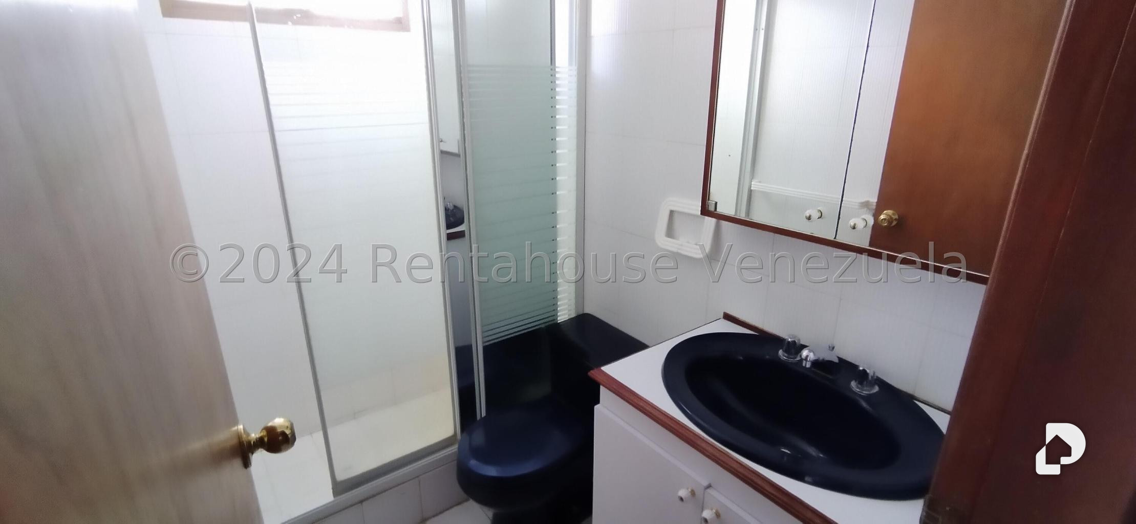 Casa en Los Pomelos, Caracas – 41