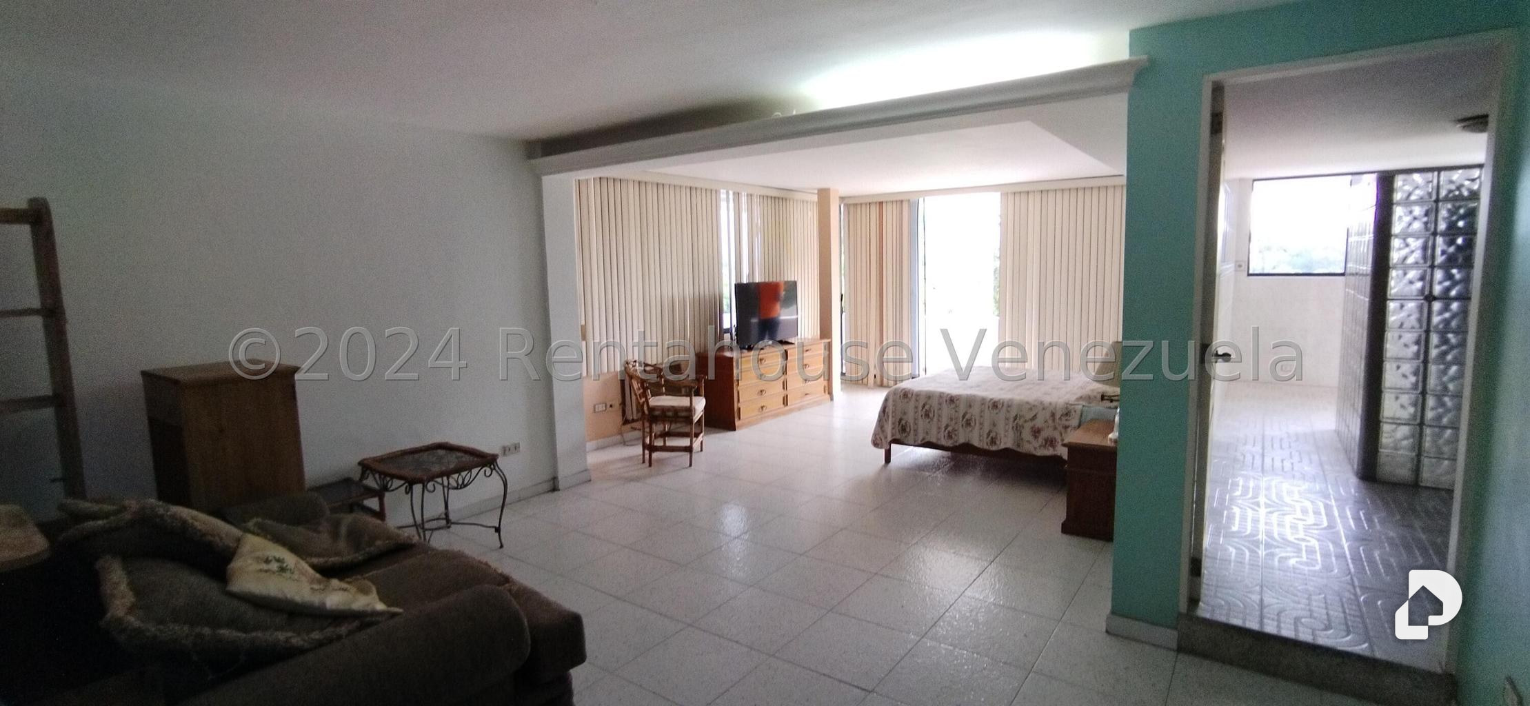 Casa en Los Pomelos, Caracas – 42