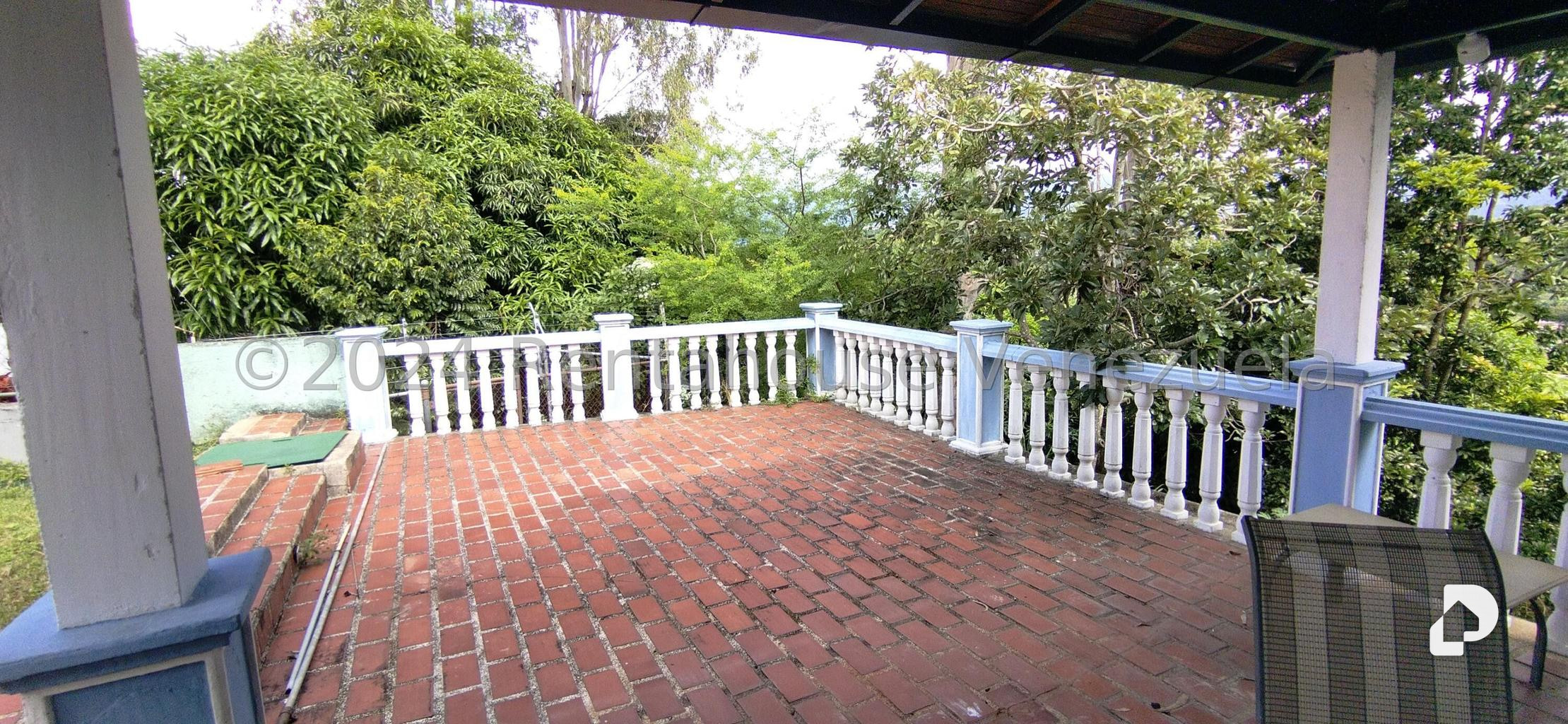 Casa en Los Pomelos, Caracas – 23
