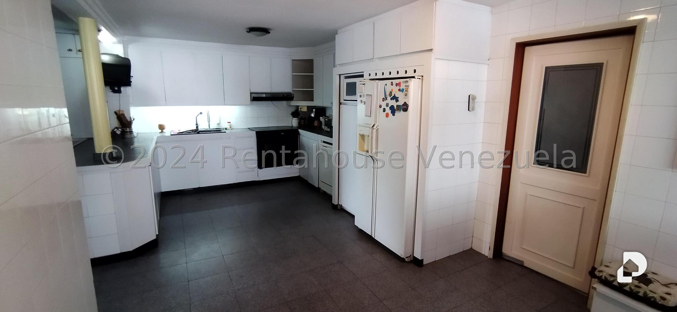 Casa en Los Pomelos, Caracas – 14