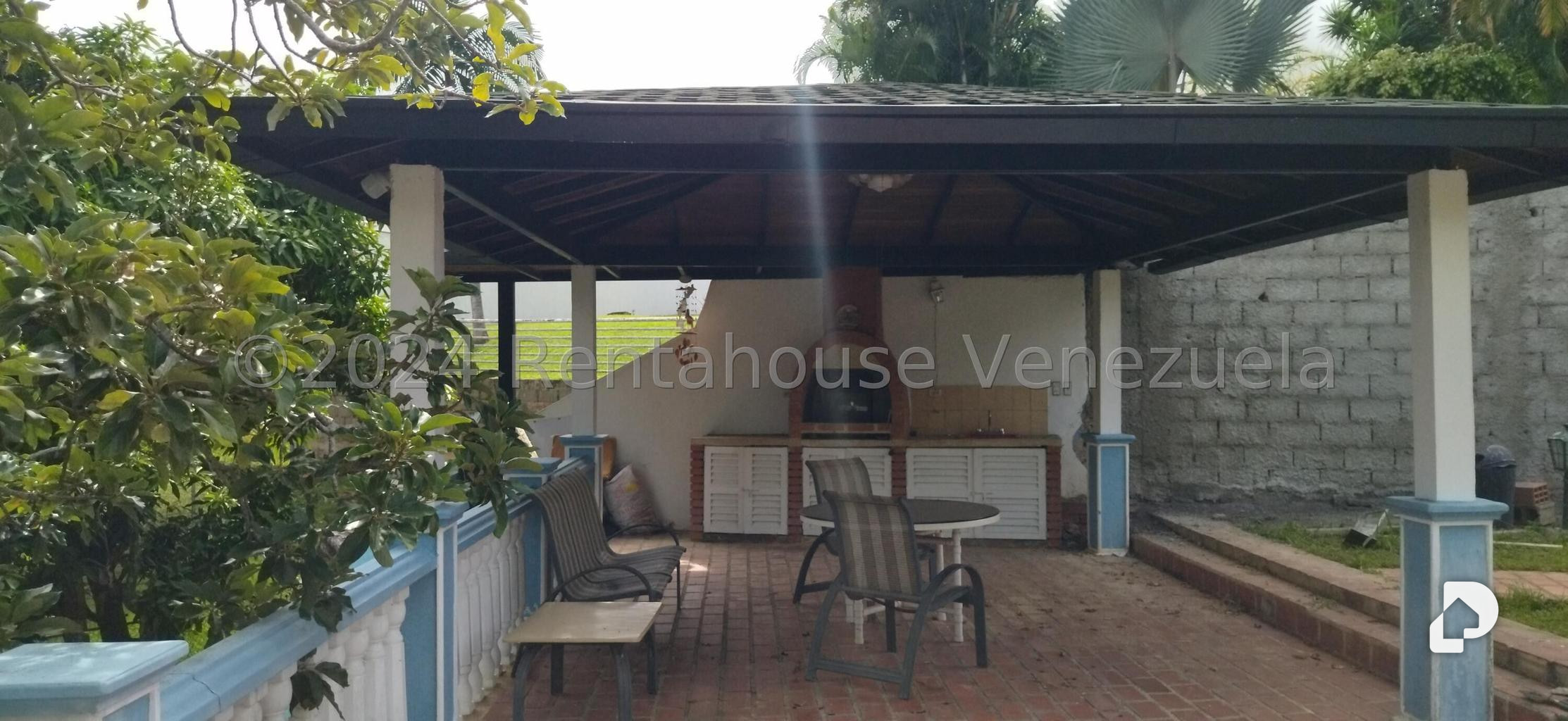 Casa en Los Pomelos, Caracas – 26