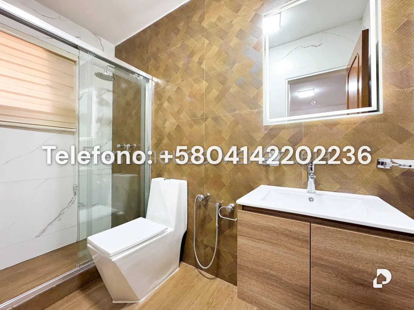 Casa en Prados del Este, Caracas – 23