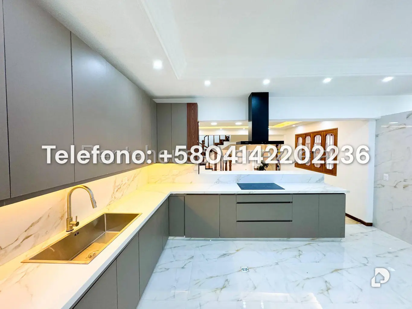 Casa en Prados del Este, Caracas – 27