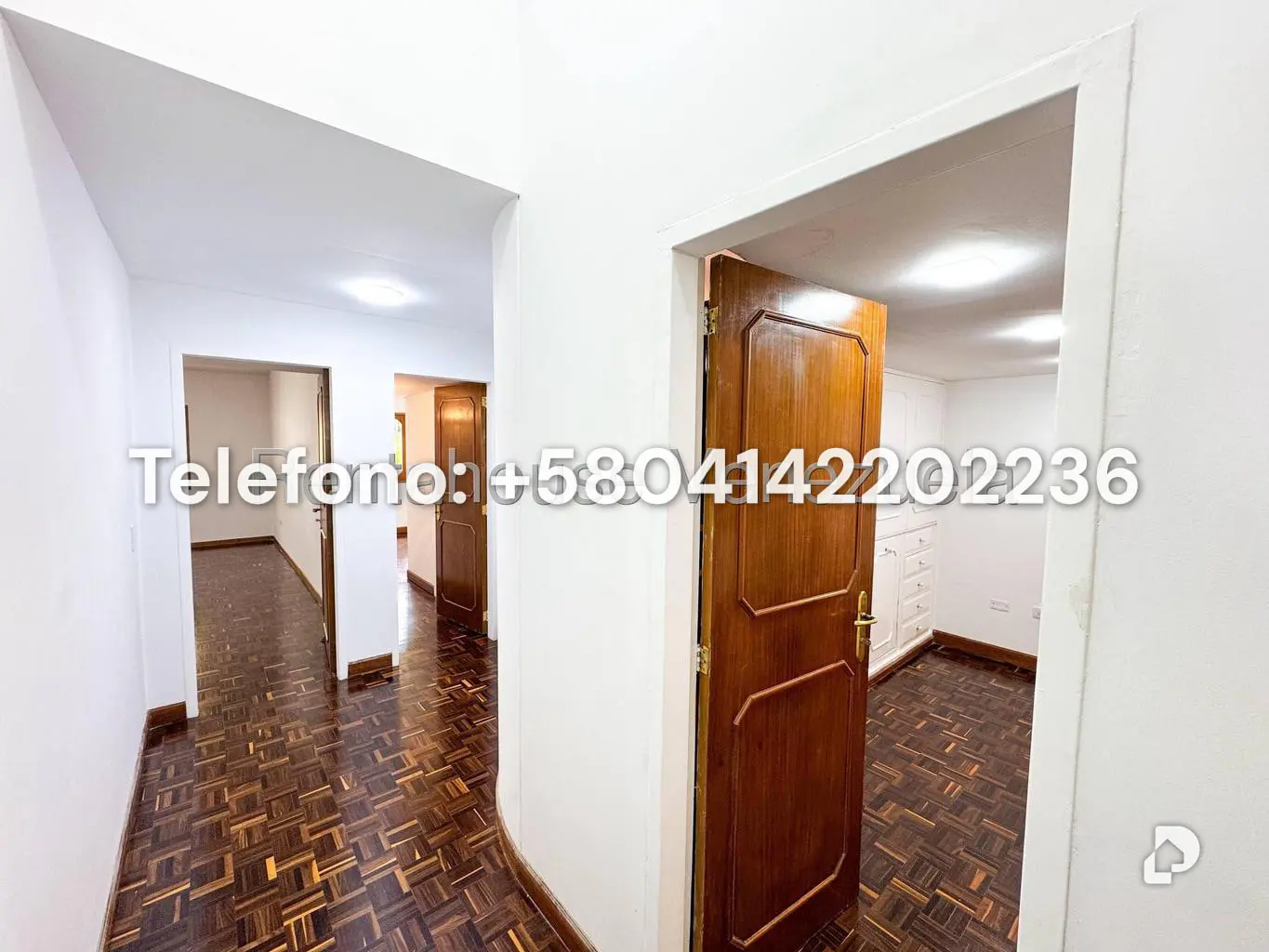 Casa en Prados del Este, Caracas – 39