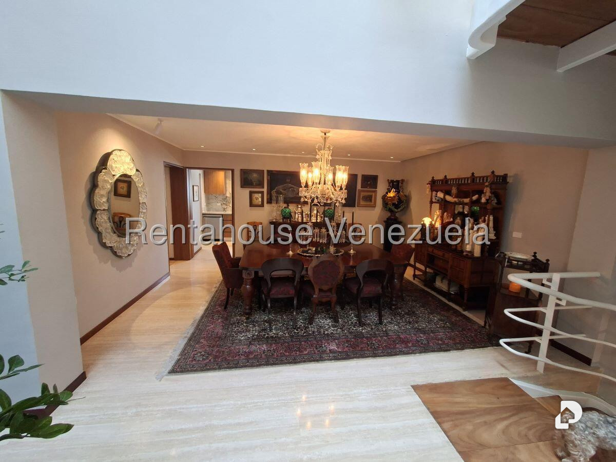 House in Los Palos Grandes, Caracas – 16