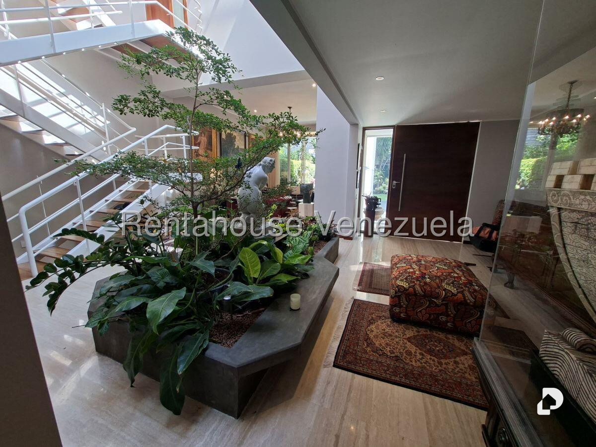 House in Los Palos Grandes, Caracas – 11