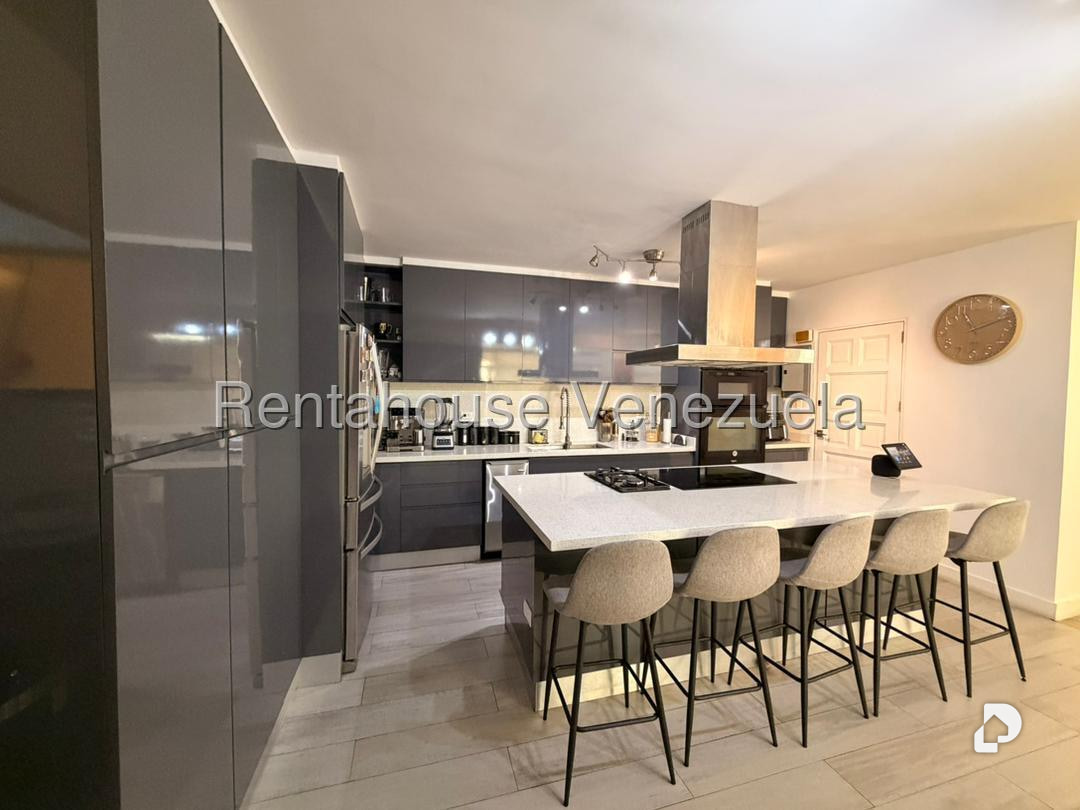 Apartamento en La Florida, Caracas – 9