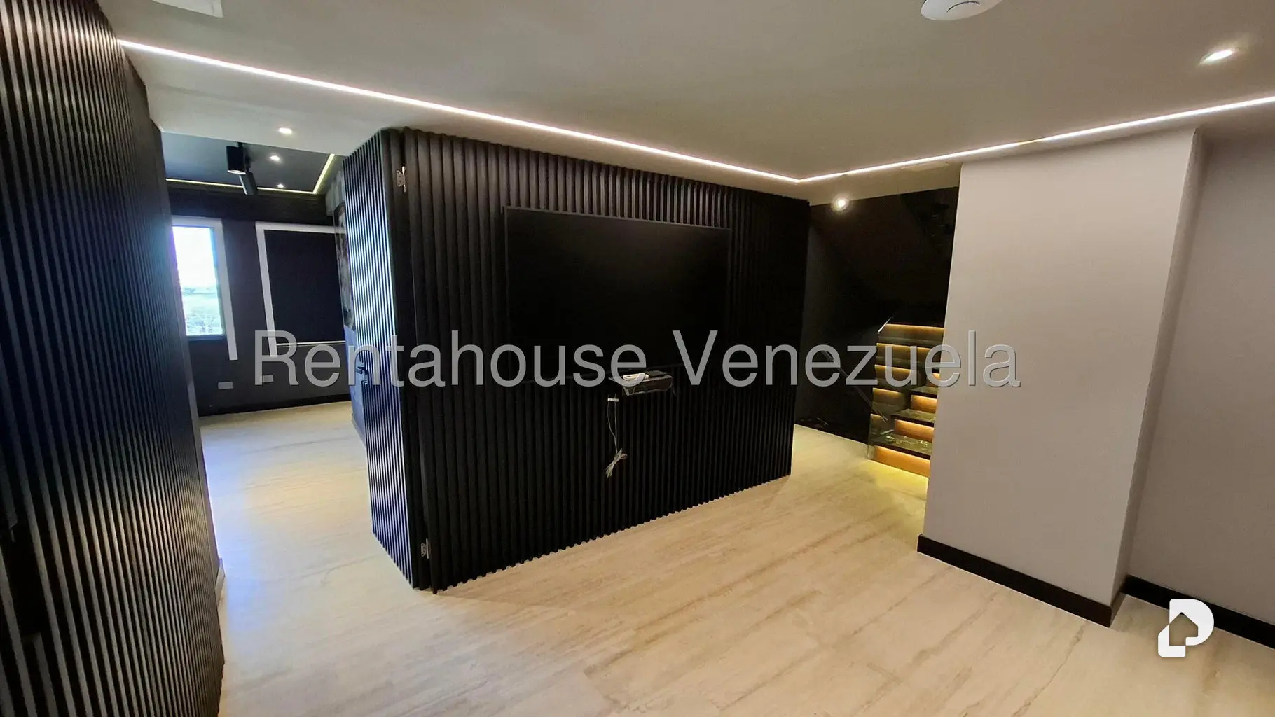 Apartamento en El Rosal, Caracas – 23