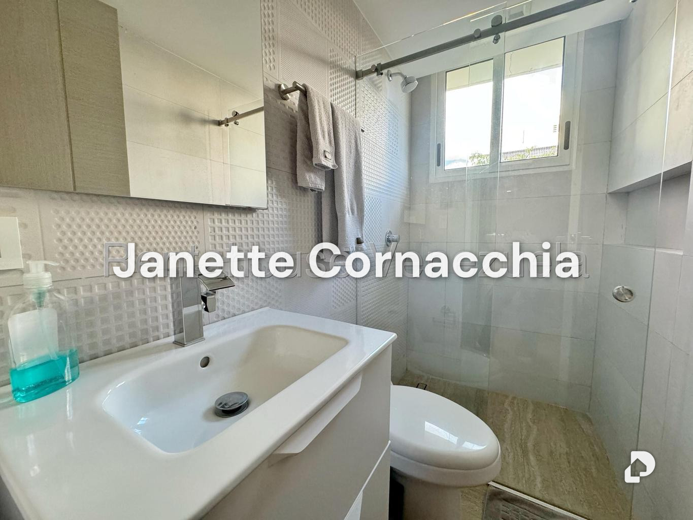 Apartamento en Altamira, Caracas – 11