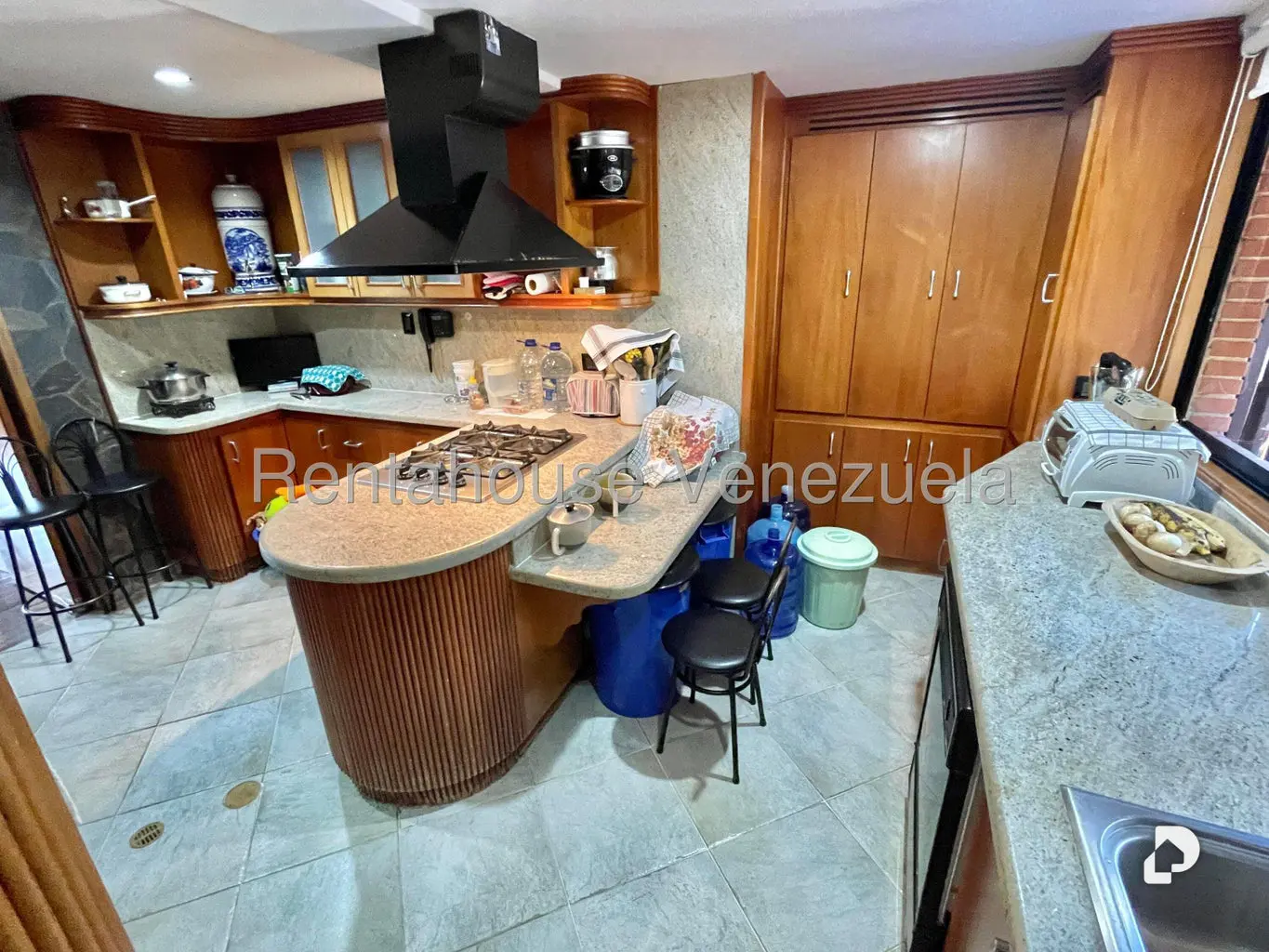 Apartamento en Alto Hatillo, Caracas – 28
