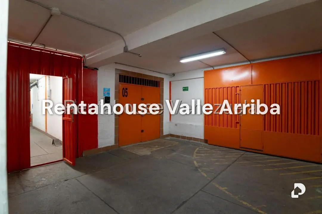 Local comercial en Parroquia La Candelaria, Caracas – 5